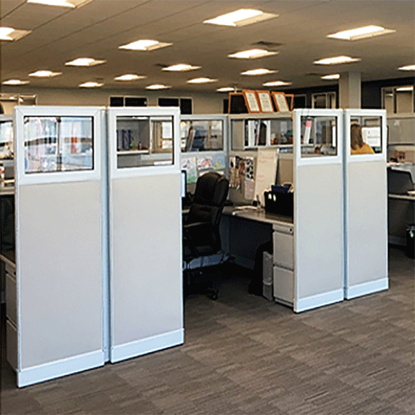 Remanufactured Modular Cubicle Workstation with Privacy Panels room view